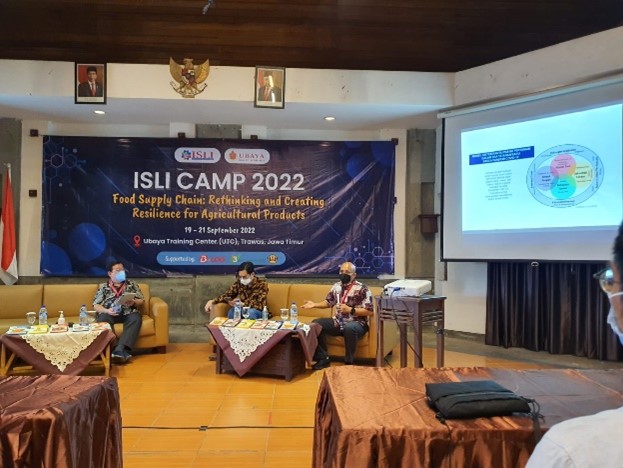 Read more about the article Jurnal ISLI CAMP 2022 Tim Dosen dan Mahasiswa Teknik Logistik UPI: Membangun Rantai Pasok yang Andal di Bidang Pertanian